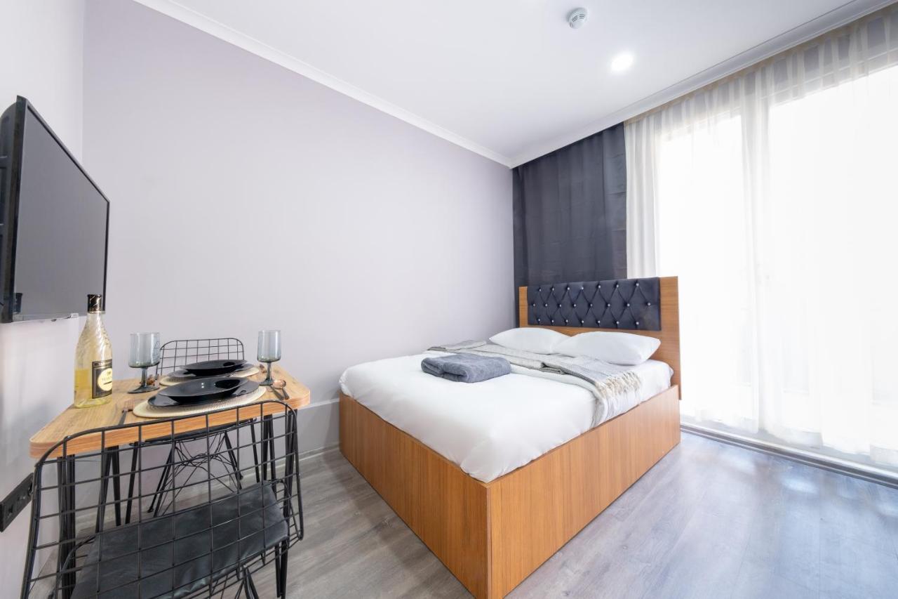 Kral Hotel Istanbul Exterior photo